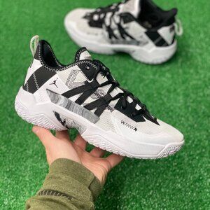 Nike Jordan One Take II Men’s Basketball Athletic Shoes Black and White